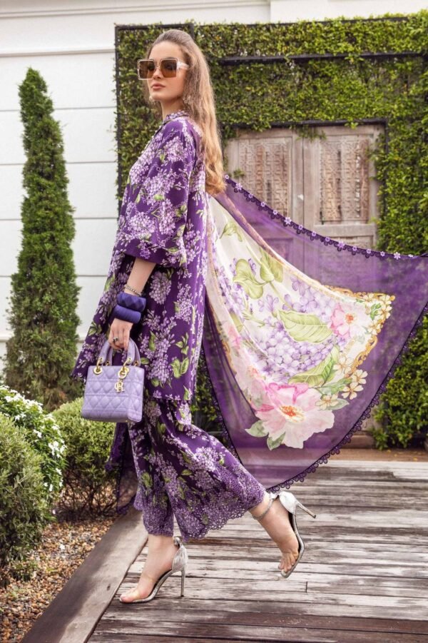 Lawn and chiffon suit Pakistan